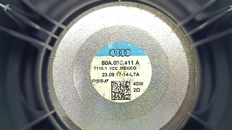 Динамик задний левый Audi Q5 80A 18-24 Bang and Olufsen, надломаны крепления
