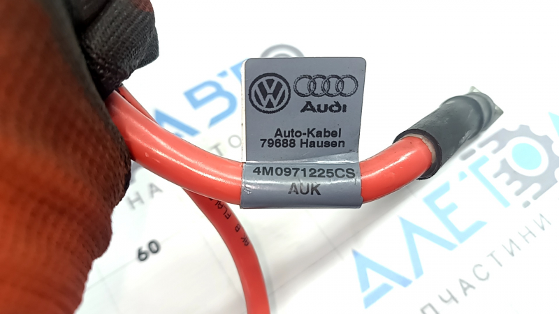 Провод АКБ плюсовой Audi Q7 16-26