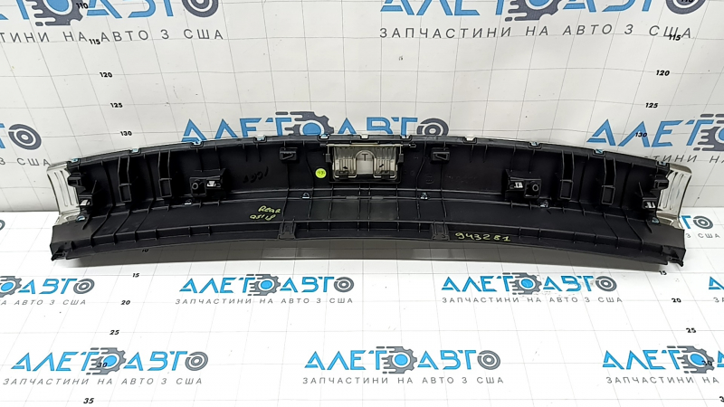Ornamente portbagaj Audi Q5 80A 18-24, negre cu crom, zgârieturi
