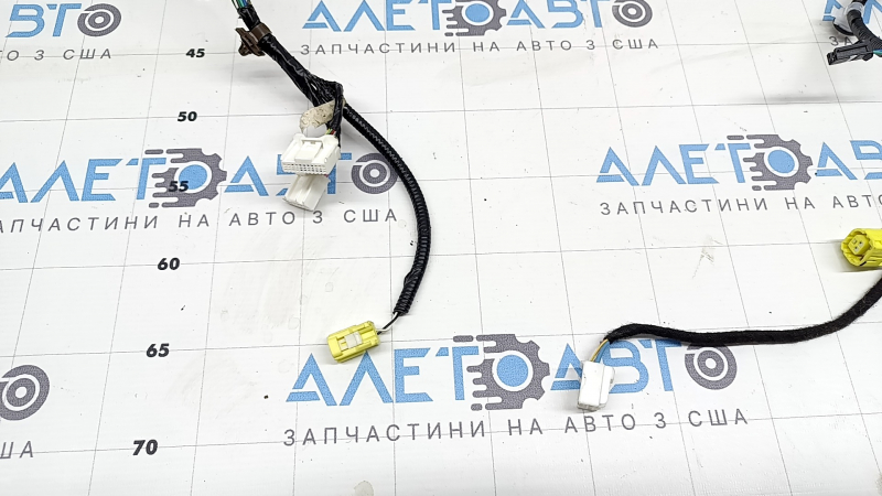 Проводка двери передней правой Toyota Sienna 21-26