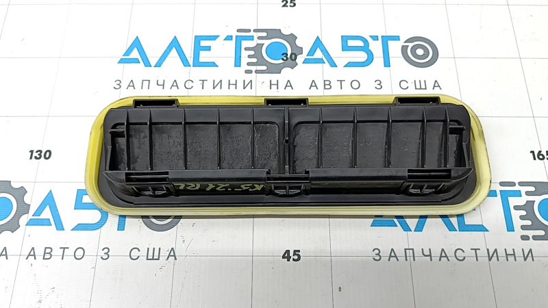 Щиток вентиляции левый Kia K5 21-24