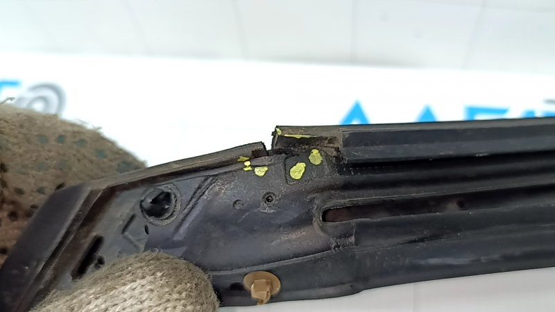 Garnitură ușă spate stânga Kia K5 21-24 cu rupturi