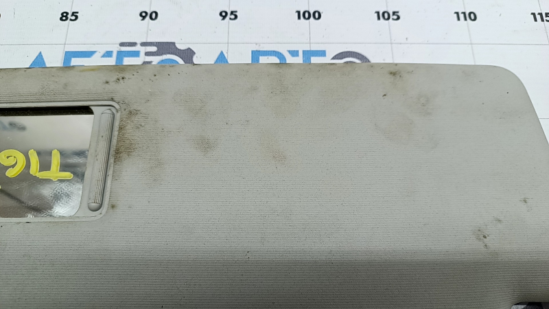 Parasolar dreapta pentru VW Tiguan 2009-2017, gri, fără cârlig, curățabil chimic