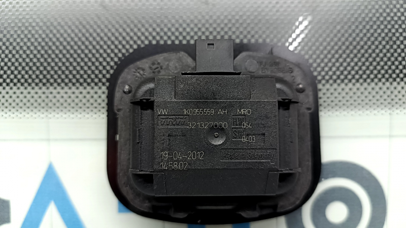 Лобовое стекло VW Tiguan 09-18 FUYAO, триплекс, с датчиком дождя