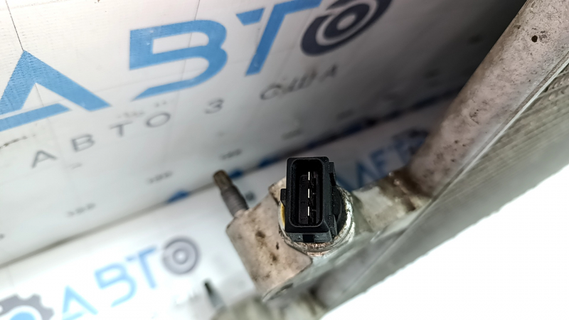 Radiator condensator aer condiționat Volvo XC90 16-26 cu fagure îndoit