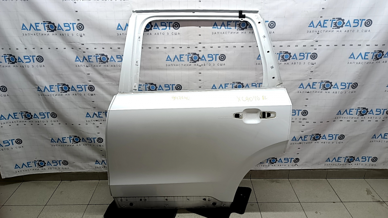 Дверь голая задняя левая Volvo XC90 16-26 белый 707