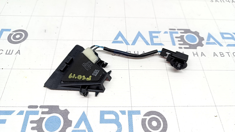 Подогрев камеры лобового стекла Toyota Prius 50 21-22