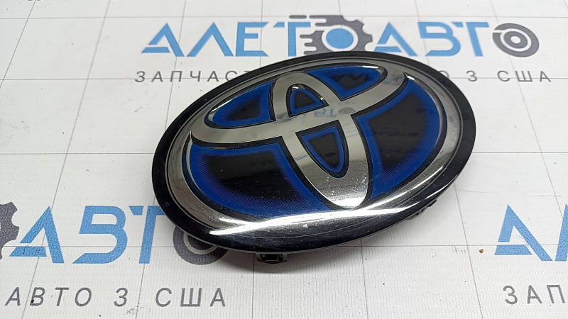 Эмблема решетки радиатора Toyota Prius 50 19-22 под радар, под полировку