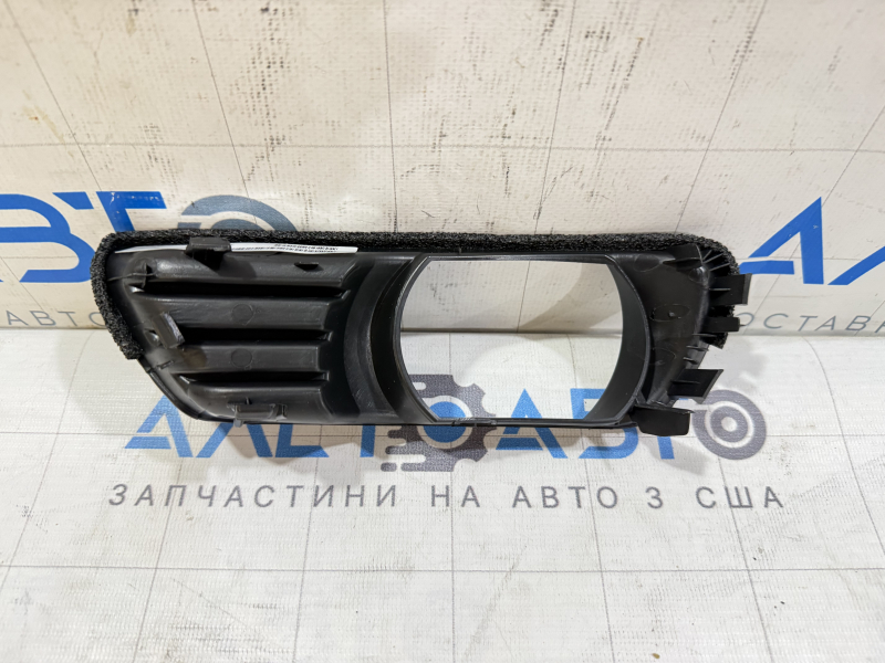 Решетка бампера левая Toyota Camry v40 XLE под птф