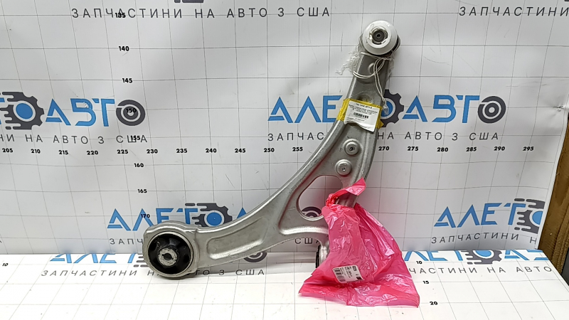 Рычаг нижний передний левый Ford Escape MK4 20-26