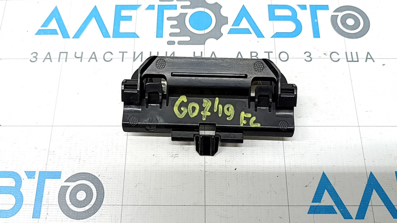 Плафон подсветки водительского сидения BMW X7 G07 19-26 с кронштейном