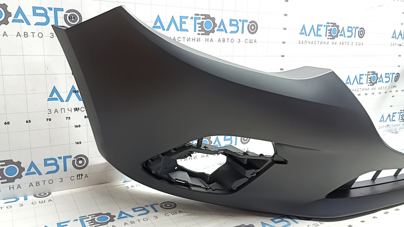 Бампер передний голый Mazda 3 14-16 BM дорест
