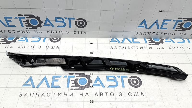 Молдинг решетки радиатора левый Honda Civic X FC 16-19 хром, царапины