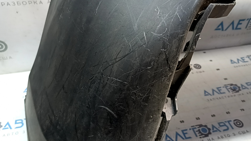 Бампер задний голый Jeep Cherokee KL 14-14 структура, примят с правой стороны, отверстия от саморезов, царапины