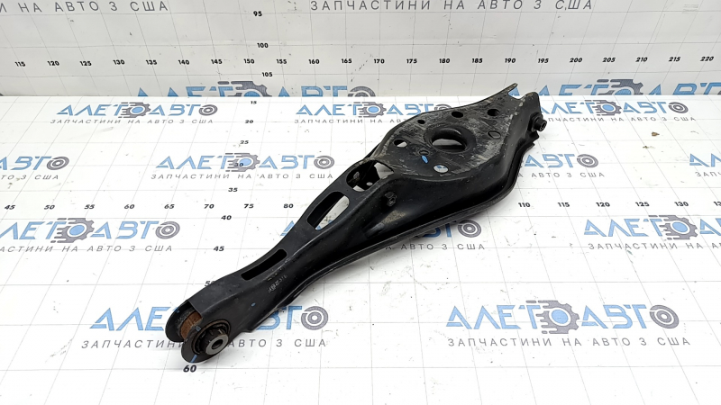 Рычаг нижний под пружину задний правый Honda Civic XI FE/FL 22-26