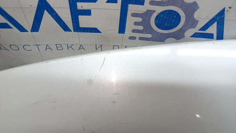 Спойлер крышки багажника Hyundai Sonata 15-17 надлом крепления, потерт