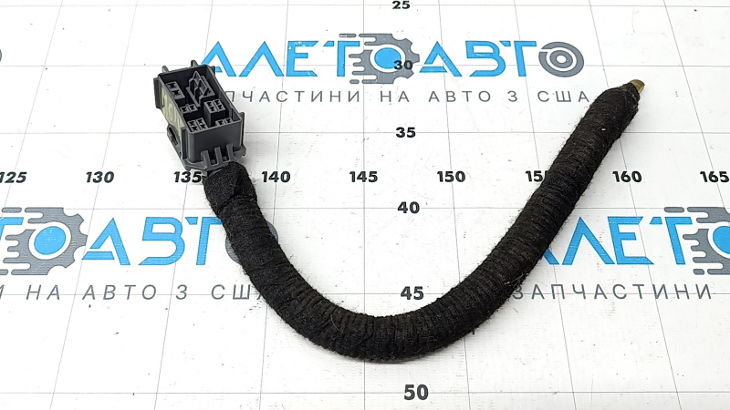Фишка подключения водительского сиденья Mazda 6 18-21