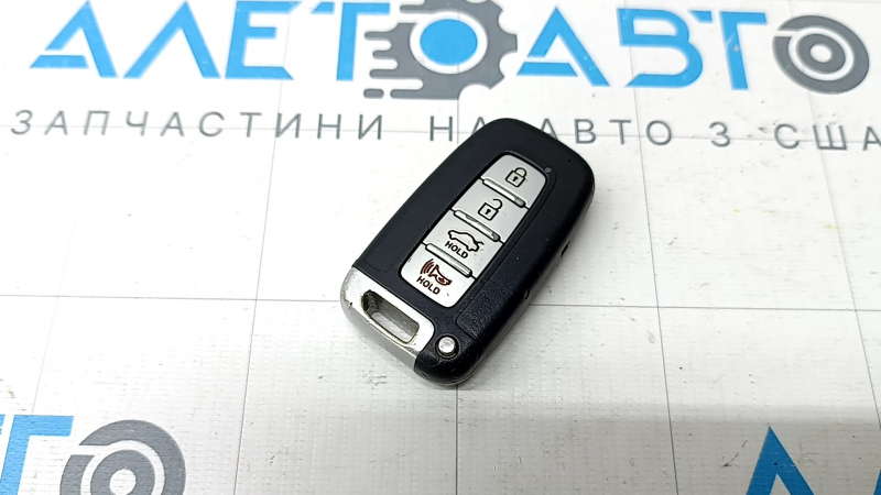 Ключ Hyundai Sonata 11-15 smart 4 кнопки, полез хром, царапины