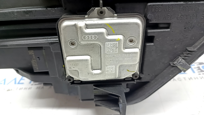 Фара передняя левая в сборе Audi Q5 80A 18-20 LED, выгорание LED
