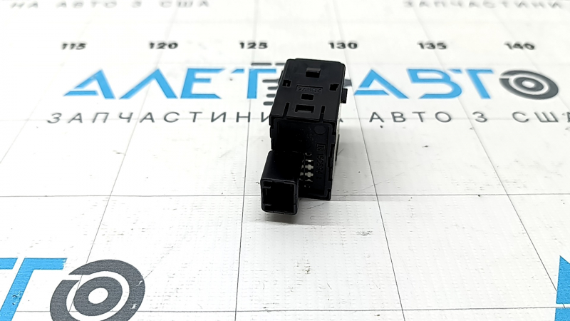 Кнопка EV Lexus RX350 RX450h 10-15