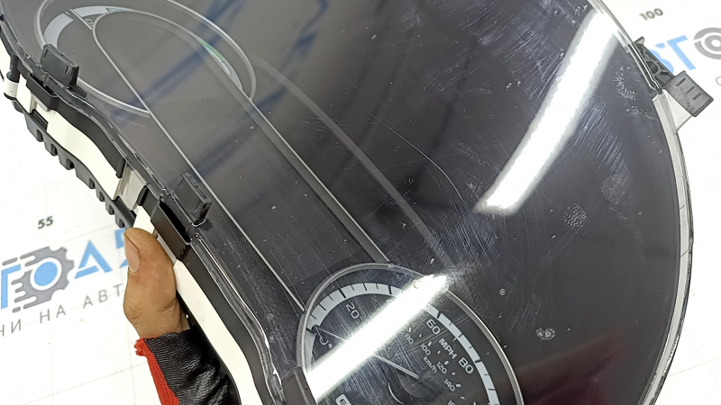 Щиток приборов Kia Niro 17-19 HEV 195к, царапины