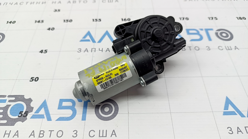 Scaun șofer Kia Niro 17-22 HEV, PHEV fără AIRBAG, gri combinat, mecanic, fără tetieră, necesită curățare, zgârieturi pe căptușeală