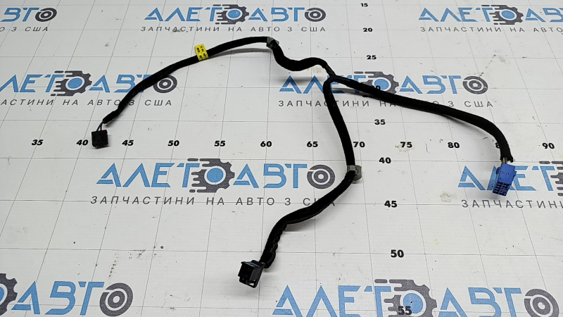Проводка спинки водительского сиденья Kia Niro 17-19 HEV, PHEV электро, под подогрев и вентиляцию