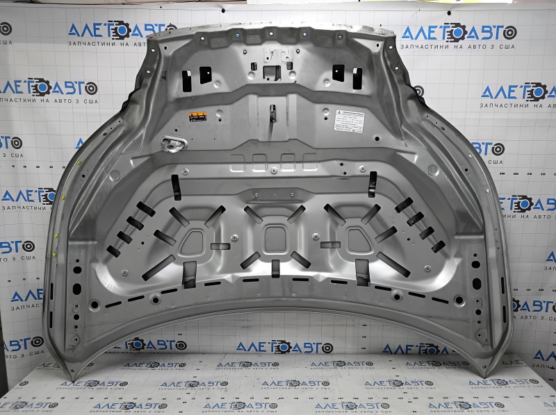 Капот голый Mitsubishi Outlander 22-26 алюминий, серебро U25, тычка, вмятинка