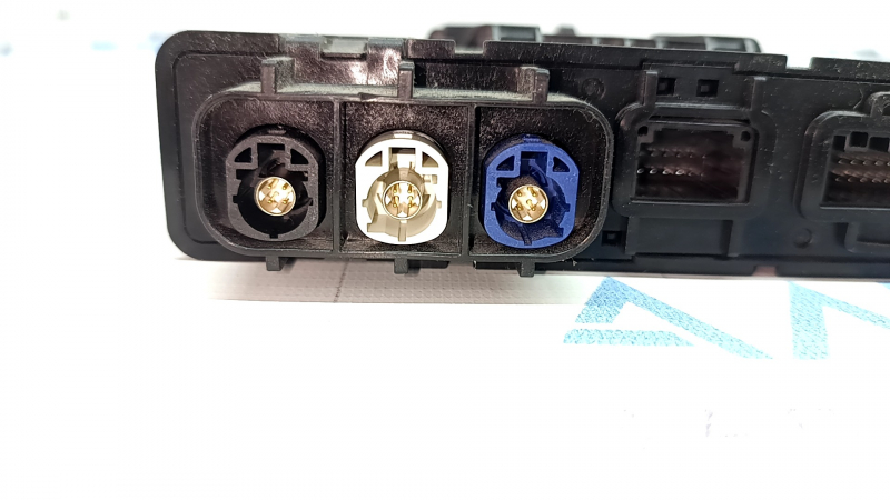 GATEWAY CONTROL MODULE Mitsubishi Outlander 22-26