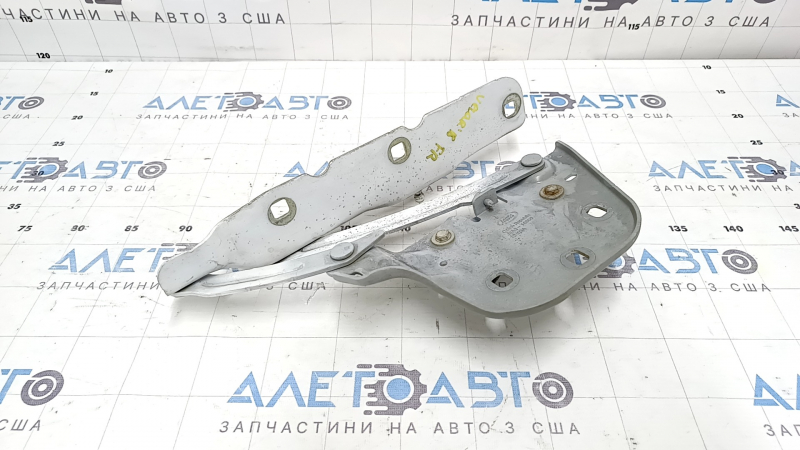 Петля капота правая Land Rover Range Rover Velar 18-23