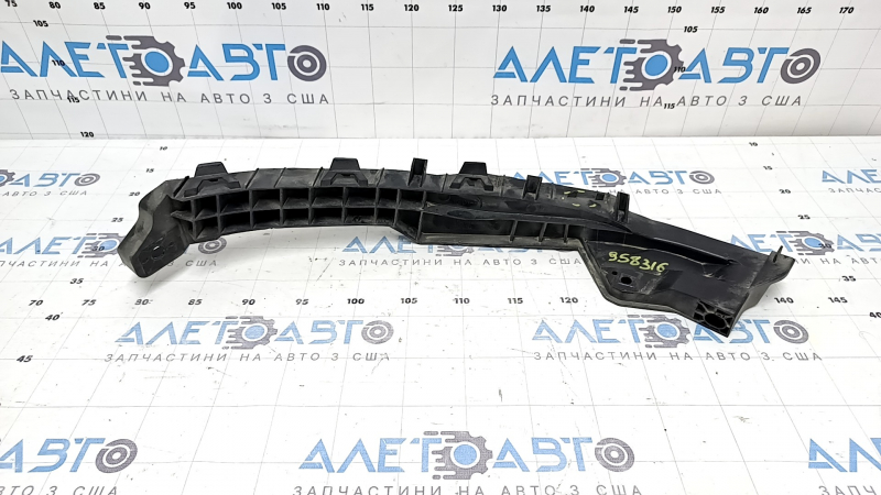 Крепление переднего бампера левое под фарой Honda Accord 18-20 сломано крепление