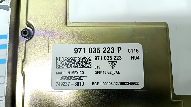 Усилитель аудио Porsche Cayenne 19-21 Bose