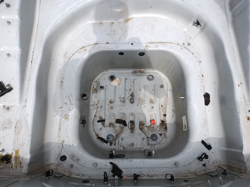 Jgheab portbagaj Land Rover Range Rover Velar 18-20 pe caroserie