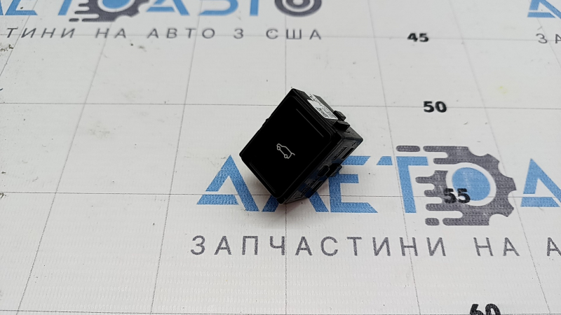 Buton de deschidere a hayonului pe bordul Land Rover Range Rover Velar 18-23