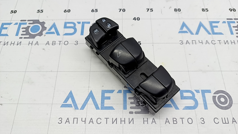 Управление стеклоподъемником передним левым Nissan Rogue 14-20 черное, 1 auto