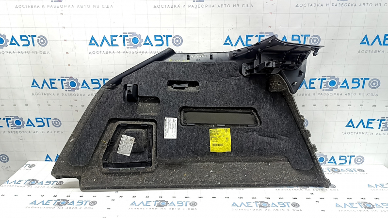 Обшивка арки правая Porsche Cayenne 19-23 черная без CD player, царапины, сломано крепление