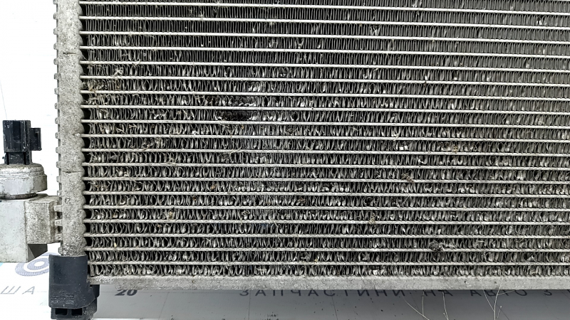 Radiator condensator aer condiționat Nissan Rogue 14-20, tip fagure de miere îndoit