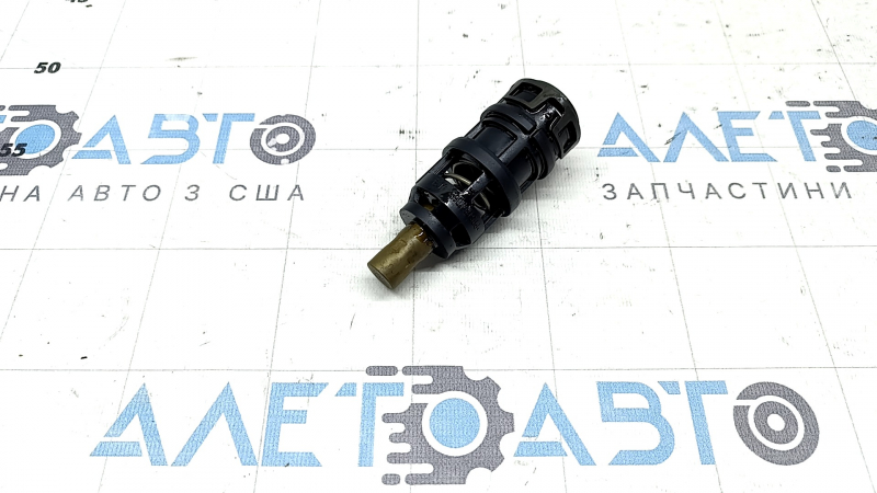 Termostat ulei motor pentru Porsche Cayenne 19-26 2.9T, 3.0T