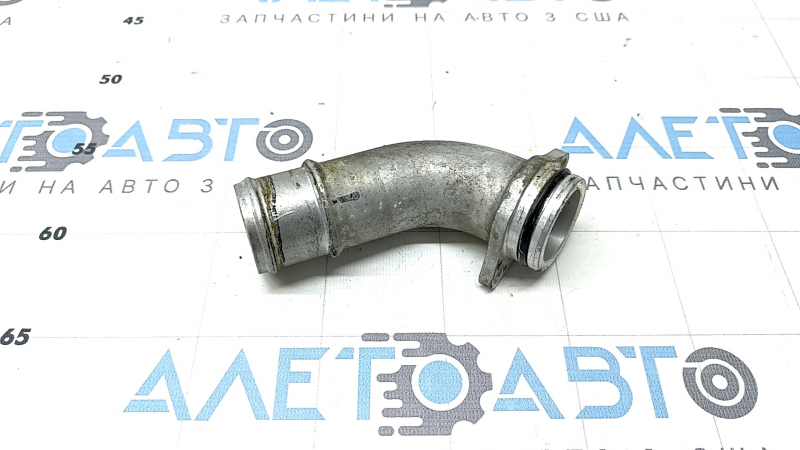 Flanșă metalică pentru sistemul de răcire al Porsche Cayenne 19-26 3.0T