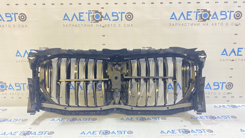 Grila radiatorului cu motoras pentru BMW X5 G05 19- nou original