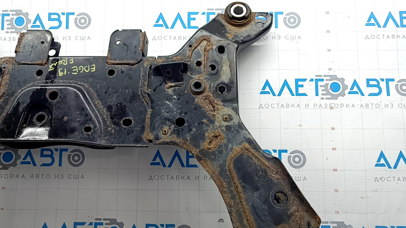 Cadru frontal ruginit pentru un Ford Edge 15-24 2.0T