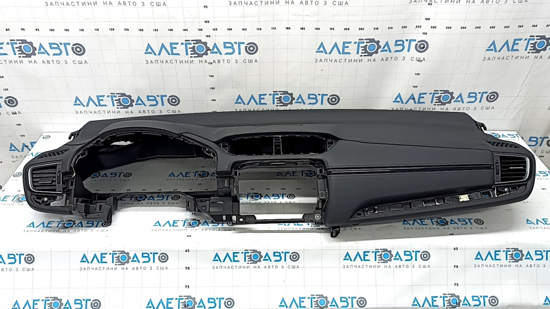 Торпедо передняя панель с AIRBAG Honda CRV 20-22 черная, с дефлекторами