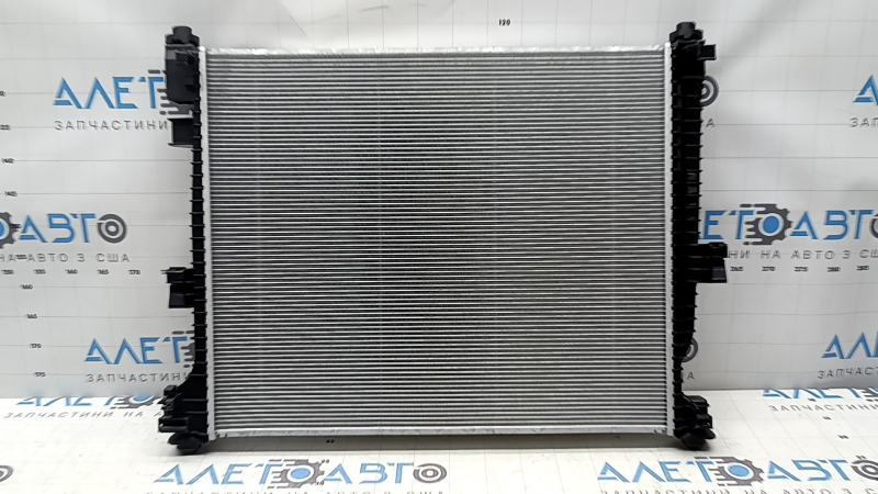 Radiator de racire cu apa Jeep Grand Cherokee WK2 16-22 3.6 pentru ventilator mare SIGNEDA