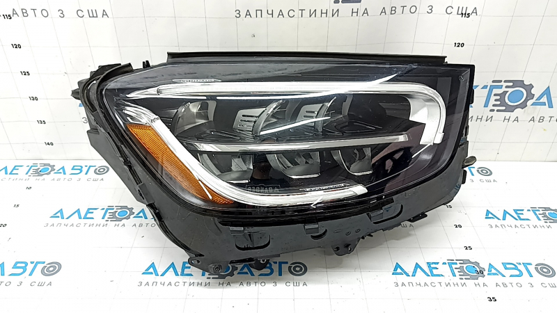 Ansamblu far față dreapta cu LED pentru Mercedes GLC 20-22 cu garnitură