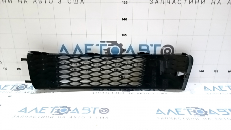 Grilă laterală bară față dreapta Audi Q7 4L 10-15 S-line