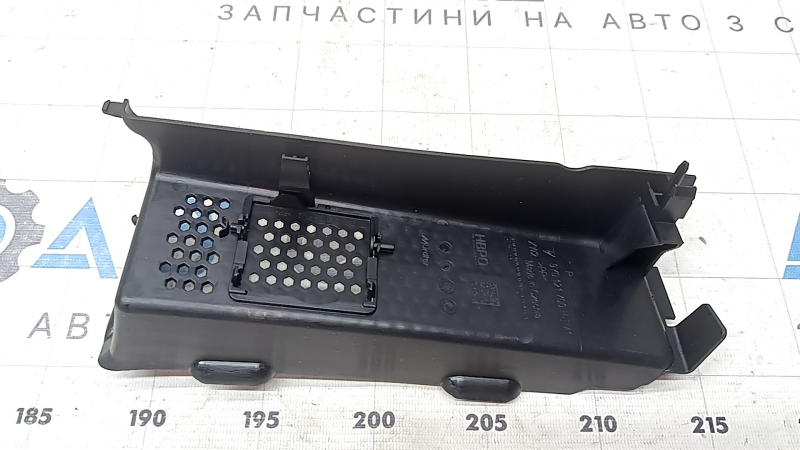 Deflector radiator dreapta pentru Porsche Cayenne 24-26 3.0T, față