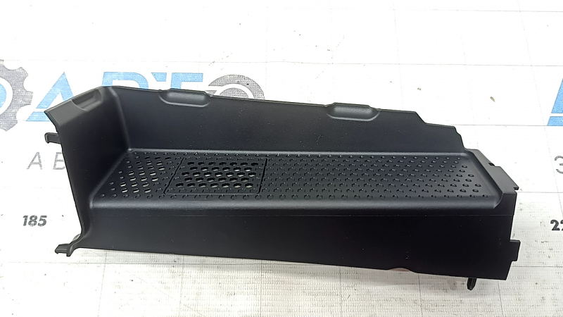 Deflector radiator dreapta pentru Porsche Cayenne 24-26 3.0T, față