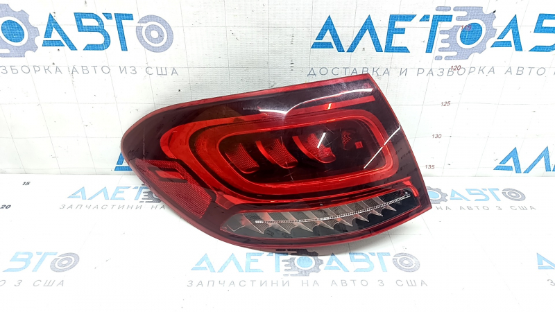 Lampă LED aripă exterioară Mercedes GLC 20-22, stânga, zgârieturi