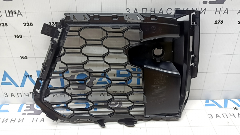 Решетка переднего бампера правая BMW X6 G06 20-23