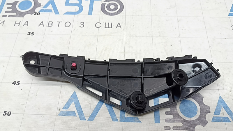 Крепление переднего бампера левое Lexus RX350 RX450h 16-22
